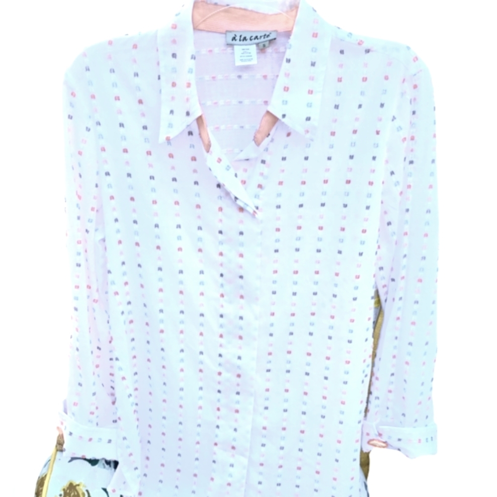 NWT A LA Carte Ladies Top Size S